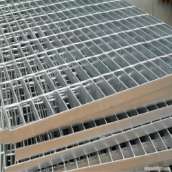 供应钢结构用钢格栅 钢结构平台格栅板